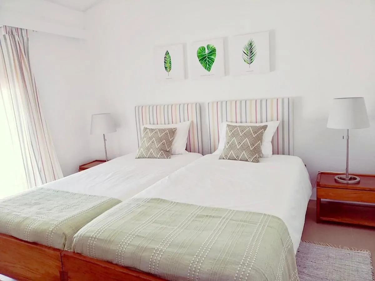 Villa Cove - Villa In Complex Only 5 Minutes From The Marina Of Vilamoura Quarteira