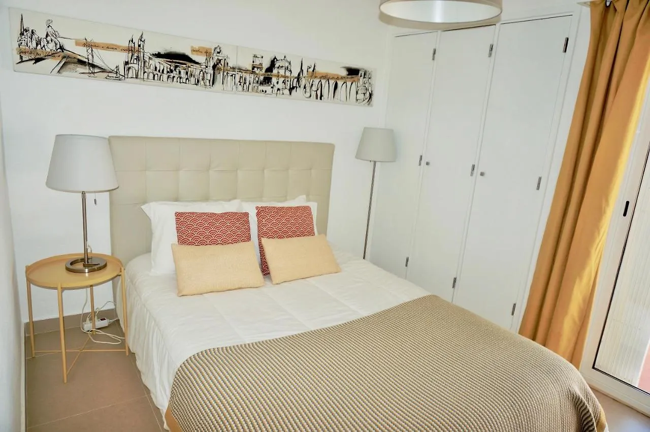 Villa Cove - Villa In Complex Only 5 Minutes From The Marina Of Vilamoura Quarteira