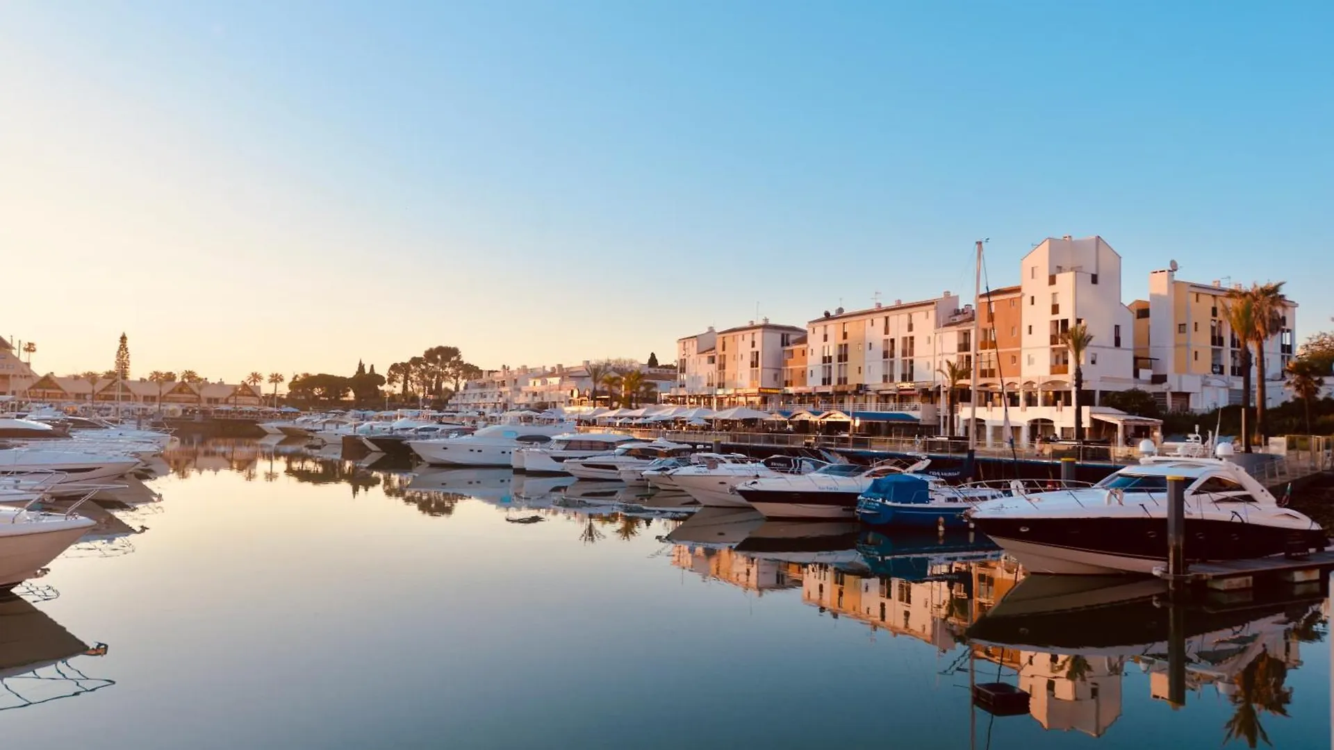 Villa Cove - Villa In Complex Only 5 Minutes From The Marina Of Vilamoura Quarteira Portugal