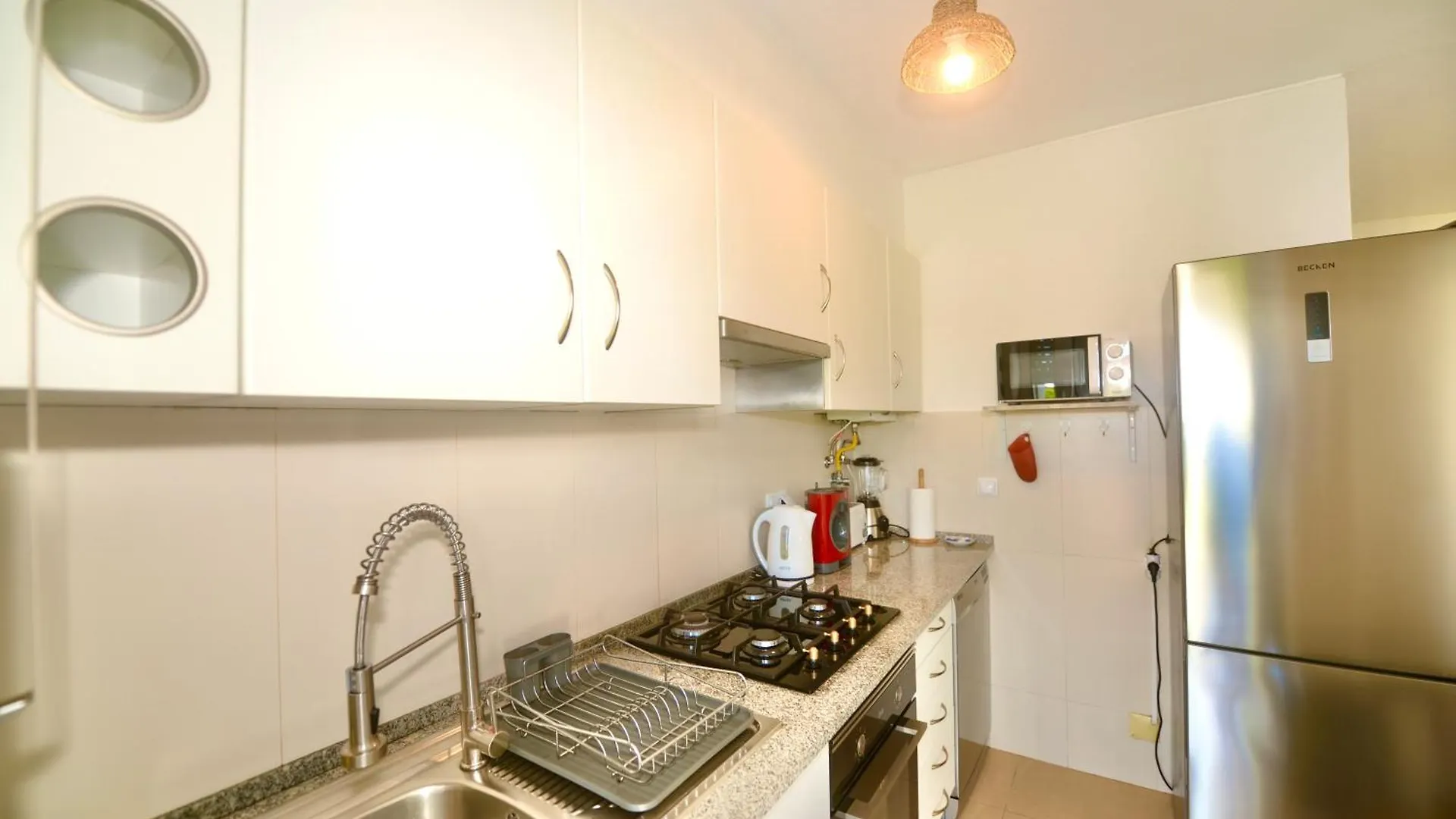 Villa Cove - Villa In Complex Only 5 Minutes From The Marina Of Vilamoura Quarteira