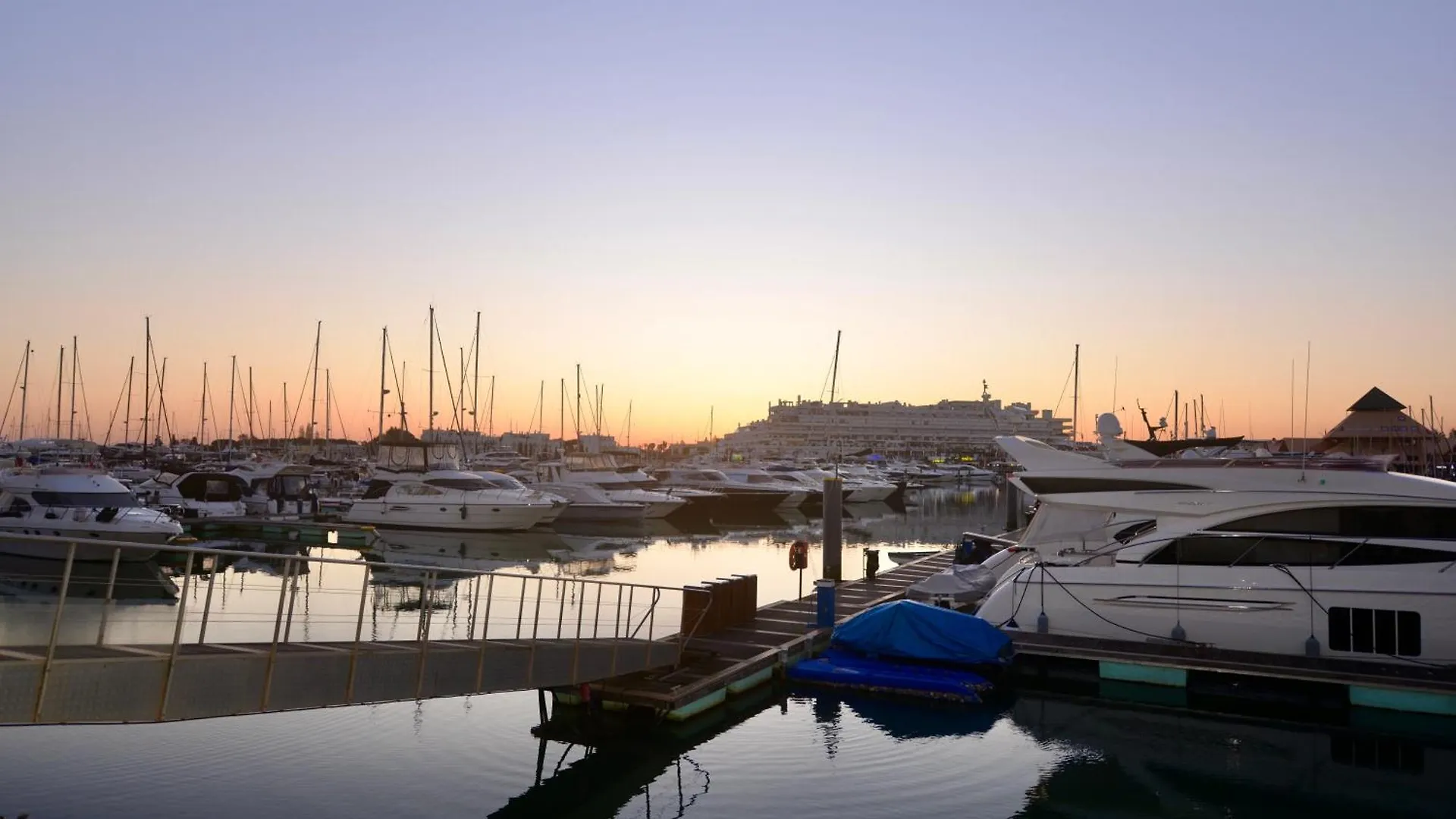 Villa Cove - Villa In Complex Only 5 Minutes From The Marina Of Vilamoura Quarteira 0*,