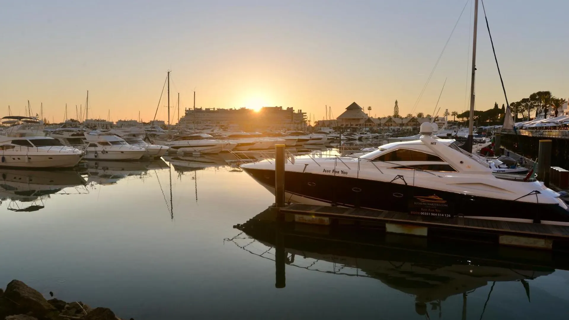 Villa Cove - Villa In Complex Only 5 Minutes From The Marina Of Vilamoura Quarteira
