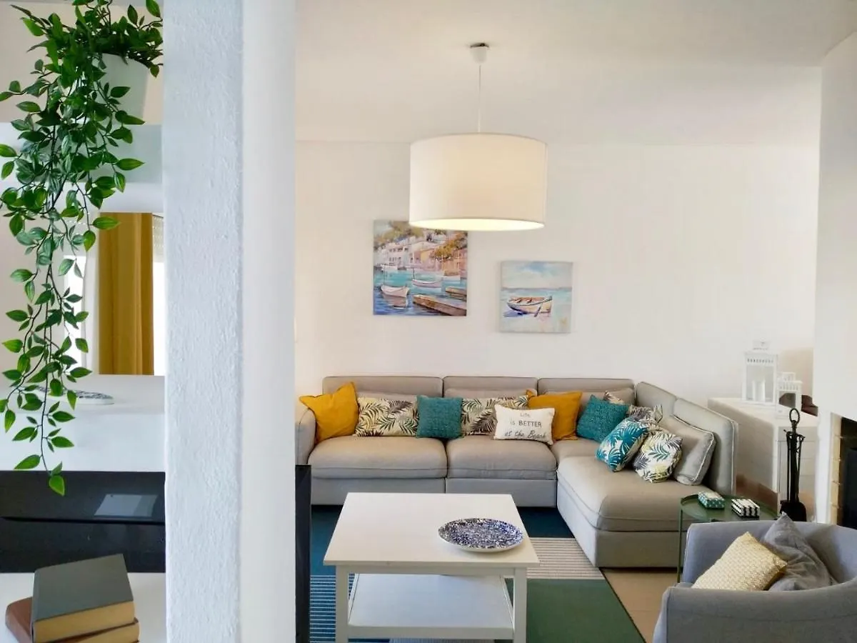 Villa Cove - Villa In Complex Only 5 Minutes From The Marina Of Vilamoura Quarteira