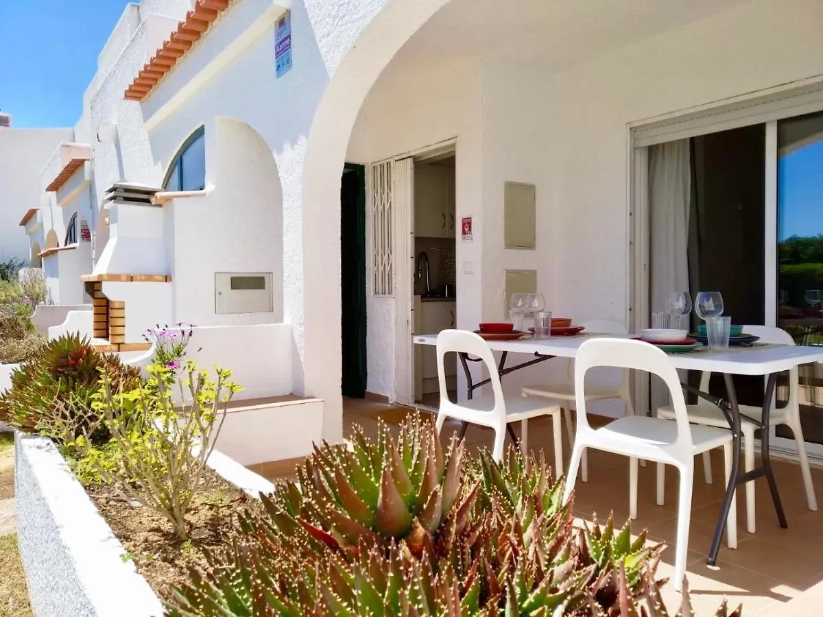 Villa Cove - Villa In Complex Only 5 Minutes From The Marina Of Vilamoura Quarteira 0*,