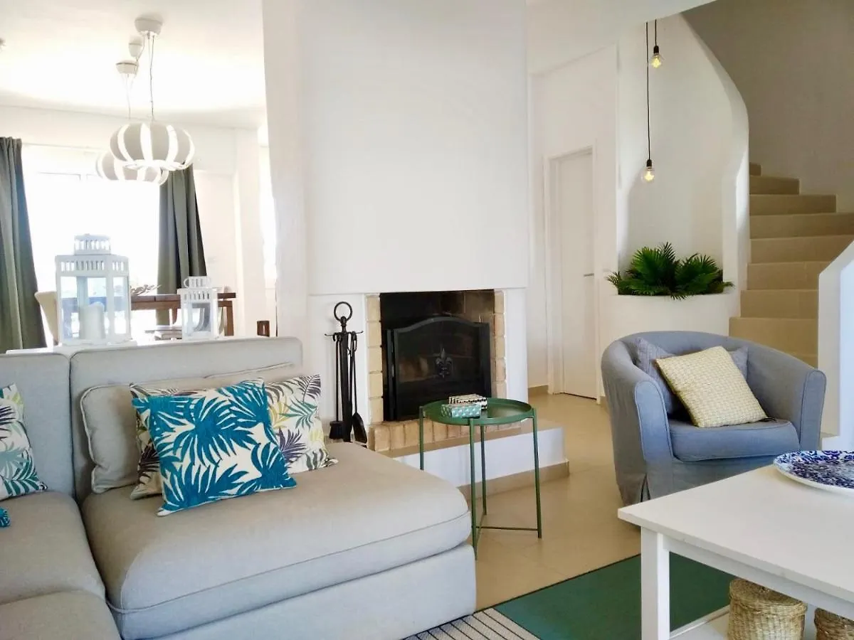 Villa Cove - Villa In Complex Only 5 Minutes From The Marina Of Vilamoura Quarteira Portugal